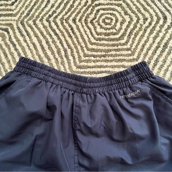 Reebok navy oversized track pant - Picture 9 of 13